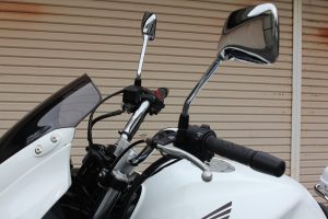 CB400白バイレプリカハンドル取り付けイメージ