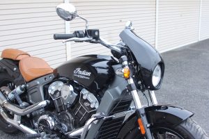 スカウト（SCOUT）　ビキニカウルキット取り付け