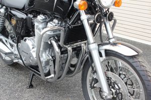 CB1100フロントバンパー2
