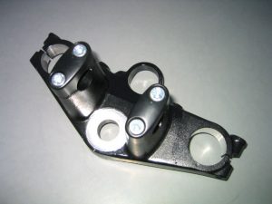 VFR800　1型　前期用　トップブリッジ