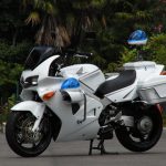 VFR800　1型用　アッパーカウルスクリーンセット取付イメージ