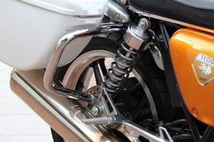 CB1100バンパー取り付けイメージ
