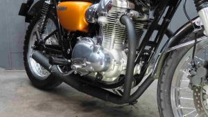 W800マフラー2