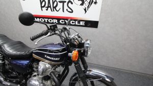 W400/W650/W800メーターカバー3